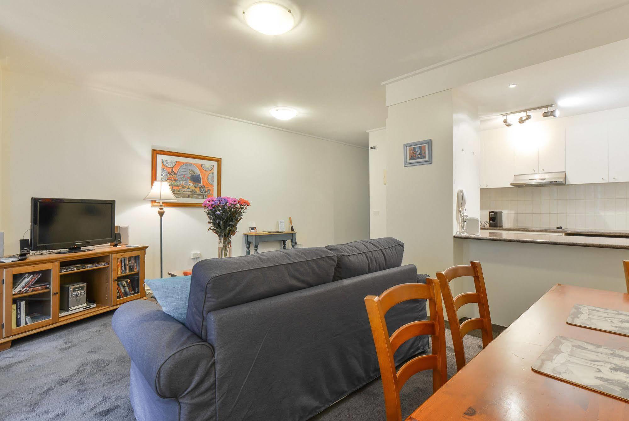 Mayford - Long Stay Rates, Pool, Gym, Parking Melbourne Exterior photo