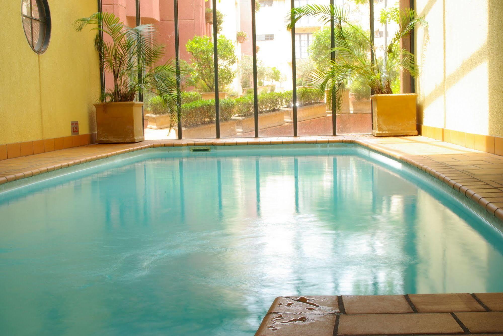 Mayford - Long Stay Rates, Pool, Gym, Parking Melbourne Exterior photo